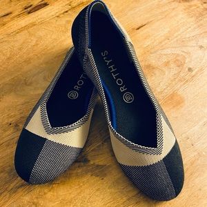 Rothy’s ‘The Flat’ in captoe black US 9.5